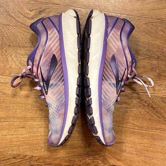 Brooks together ghost athletic shoe - Picture 3 of 10